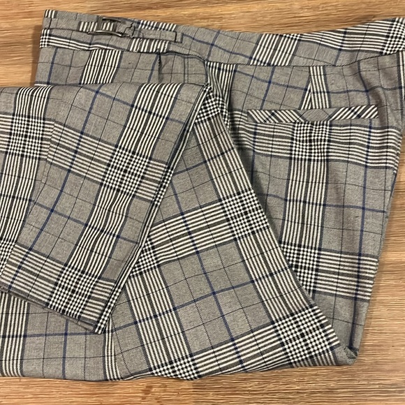 Plaid office trouser, straight leg - Picture 3 of 5